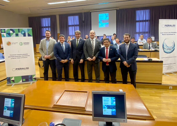 Francisco J. Lozano, Rodrigo Jaén, Jaime Lillo, Nicolás Ruiz, Francisco Reyes y Juan A. Parrilla.