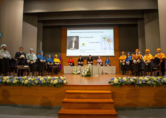 Acto solemne de investidura celebrado en el Aula Magna del Campus Las Lagunillas.