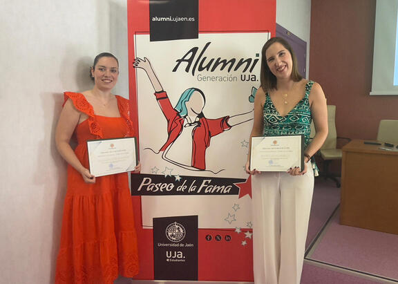 Ana Mª Uceda (i) y Rocío Espinar.