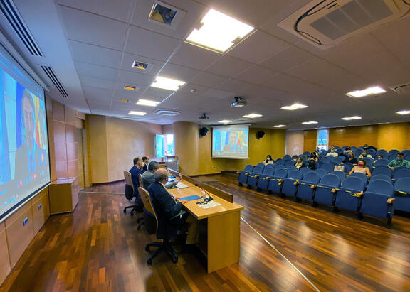Acto inaugural del 18º Título de Experto Universitario en Cata de Aceites de Oliva Vírgenes.