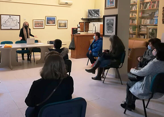 Charla ofrecida por la responsable del estudio, la investigadora Mª Luisa del Moral, a miembros de AFIXA.