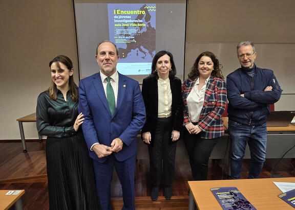 Cristina Estévez, Nicolás Ruiz, Emilia Casas, Isabel Villar y Cristóbal Molina.