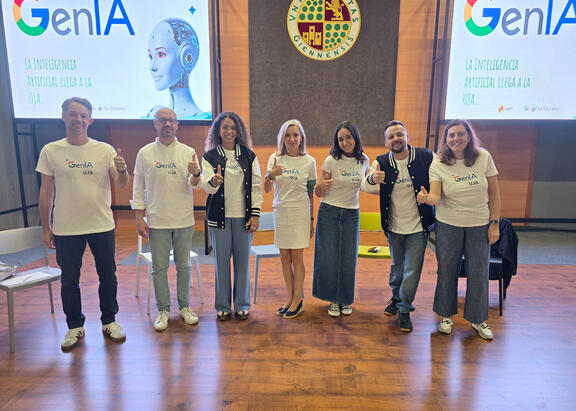 Miguel Ángel García, Francisco Roca, Eleonora Simeone, Mª Teresa Pérez, Ester Aranda, Mariano Salas y Mª Carmen Pegalajar.