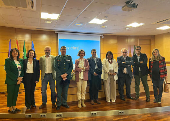 Ponentes y representantes institucionales.
