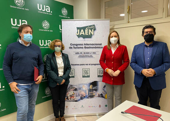 José Manuel Higueras, Hikmate Abriouel, María Adán y Juan I. Pulido.