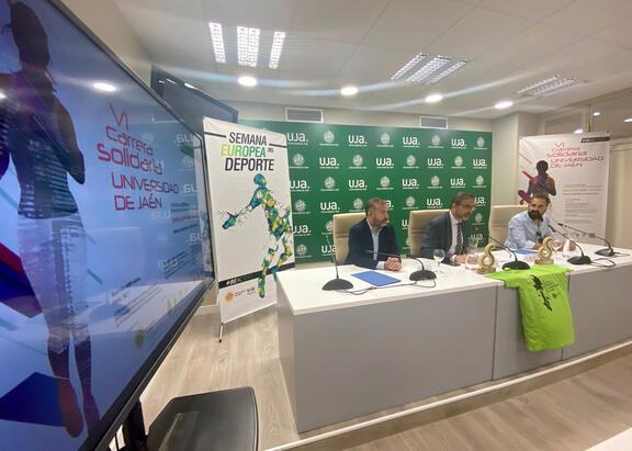 Presentación de la VI Carrera Solidaria de la Universidad de Jaén.