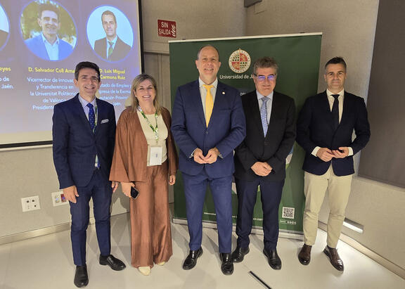 Salvador Coll, Mª Victoria López, Nicolás Ruiz, Antonio Posadas y Luis Miguel Carmona.