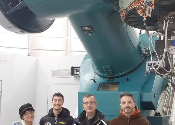 Alumnado y profesorado de la UJA, en el Observatorio de Calar Alto.