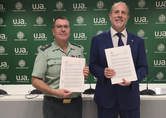 El Rector Nicolás Ruiz y el teniente coronel Francisco José Lozano.