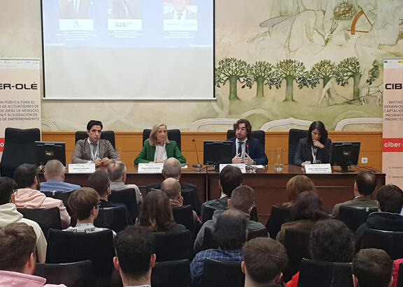 Apertura del encuentro celebrado por CIBER OLÉ en la UJA.
