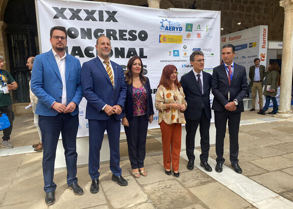Representantes institucionales, en el 39º Congreso Nacional de Riegos.