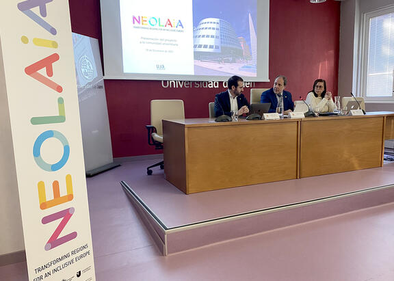 Presentación de NEOLAiA realizada en diciembre en la UJA.