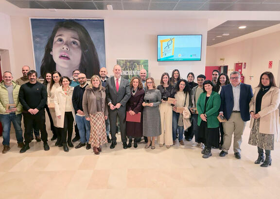 Foto de familia con los investigadores 'Ramón y Cajal' de la UJA durante estos 25 años.