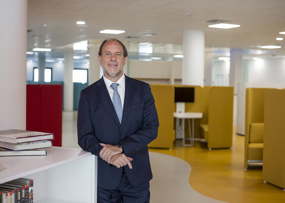 El Rector de la UJA, Nicolás Ruiz.
