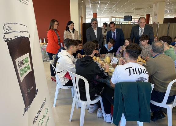 Inauguración de la Semana de la Ciencia, con el 'Café con Ciencia'.