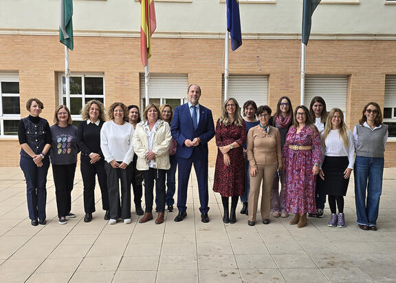 El Rector, con las representantes de las Unidades de Igualdad de las Universidades Públicas de Andalucía.
