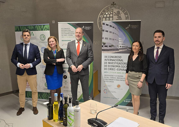 Luis Miguel Carmona, Adoración Mozas, Nicolás Ruiz, Adolfina Martínez y Jaime Iglesias Sánchez-Cervera.