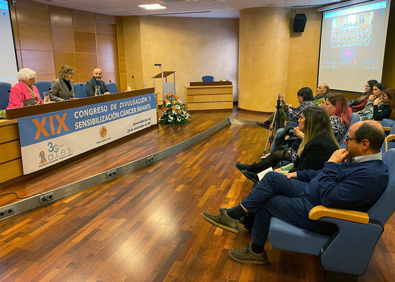 Acto inaugural del congreso sobre cáncer infantil.