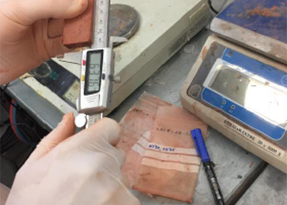 Trabajo realizado en los laboratorios de la EPS de Linares.