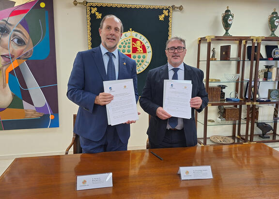 El Rector Nicolás Ruiz y el presidente de COSITAL, Luis Gómez Merlo.