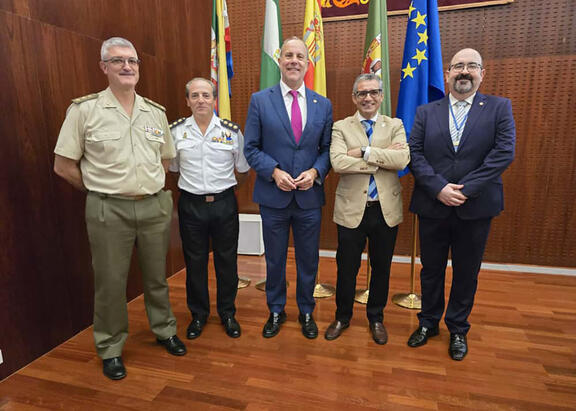 El coronel Javier Bermejo, el coronel Evaristo Gutiérrez, Nicolás Ruiz, Manuel Valverde y Juan Carlos Cuevas.