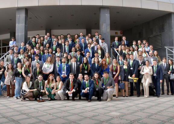 Participantes en el V Torneo Nacional de Debate ‘Ciudad de Jaén’.