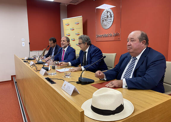 Jornada de presentación de la Cátedra celebrada en el mes de octubre.