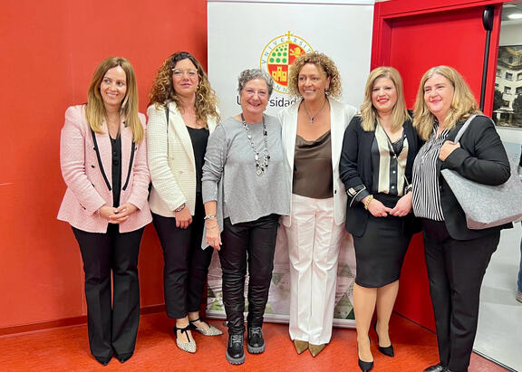 Representantes de la UJA y JAEM, con Rosario Pardo.