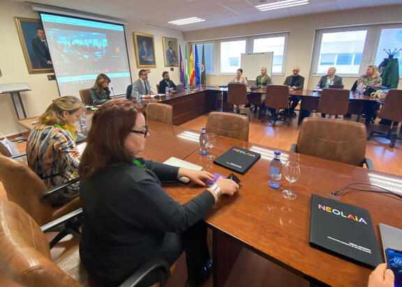 Acto de apertura de la reunión que celebra NEOLAiA en la UJA.