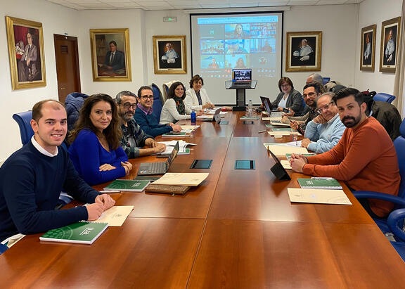 Reunión de lanzamiento del proyecto celebrada en la UJA.