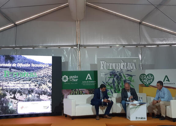 Intervención de Pedro Pérez en la inauguración de la jornada.