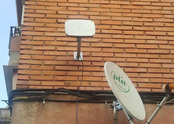 Uno de los prototipos instalados en una calle de Linares.