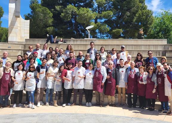 Organizadores y participantes del taller gastronómico. Foto: El Dornillo.