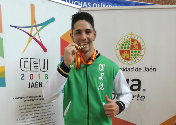El oro Alejandro Cañada