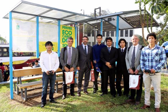 grupo de investigación, con el Rector de la UJA